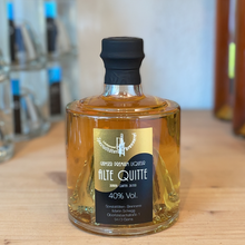 Lade das Bild in den Galerie-Viewer, Alte Quitte